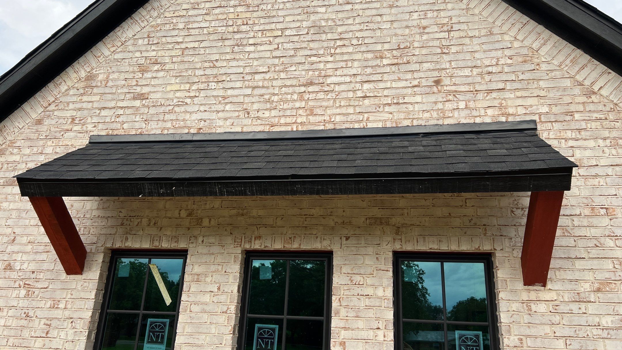 Residential Roofing Installation using ATLAS Pinnacle Pristine Shingles by Harvey Roofing & Construction