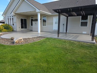 Patio Transformation using Pebble Beach
