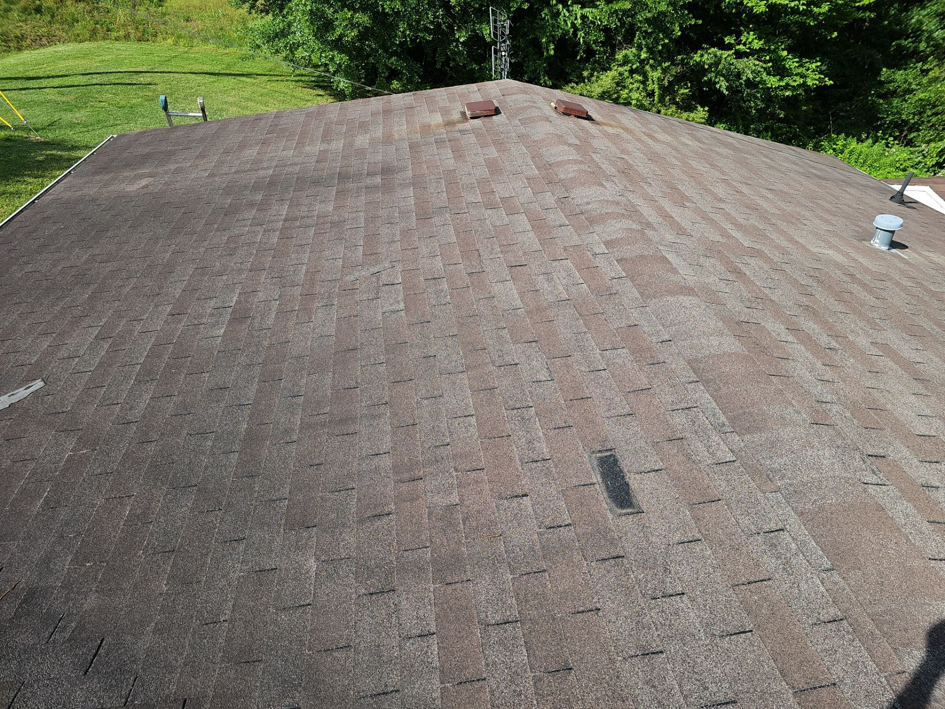 Taylor Roof by BROCK BUILDERS 