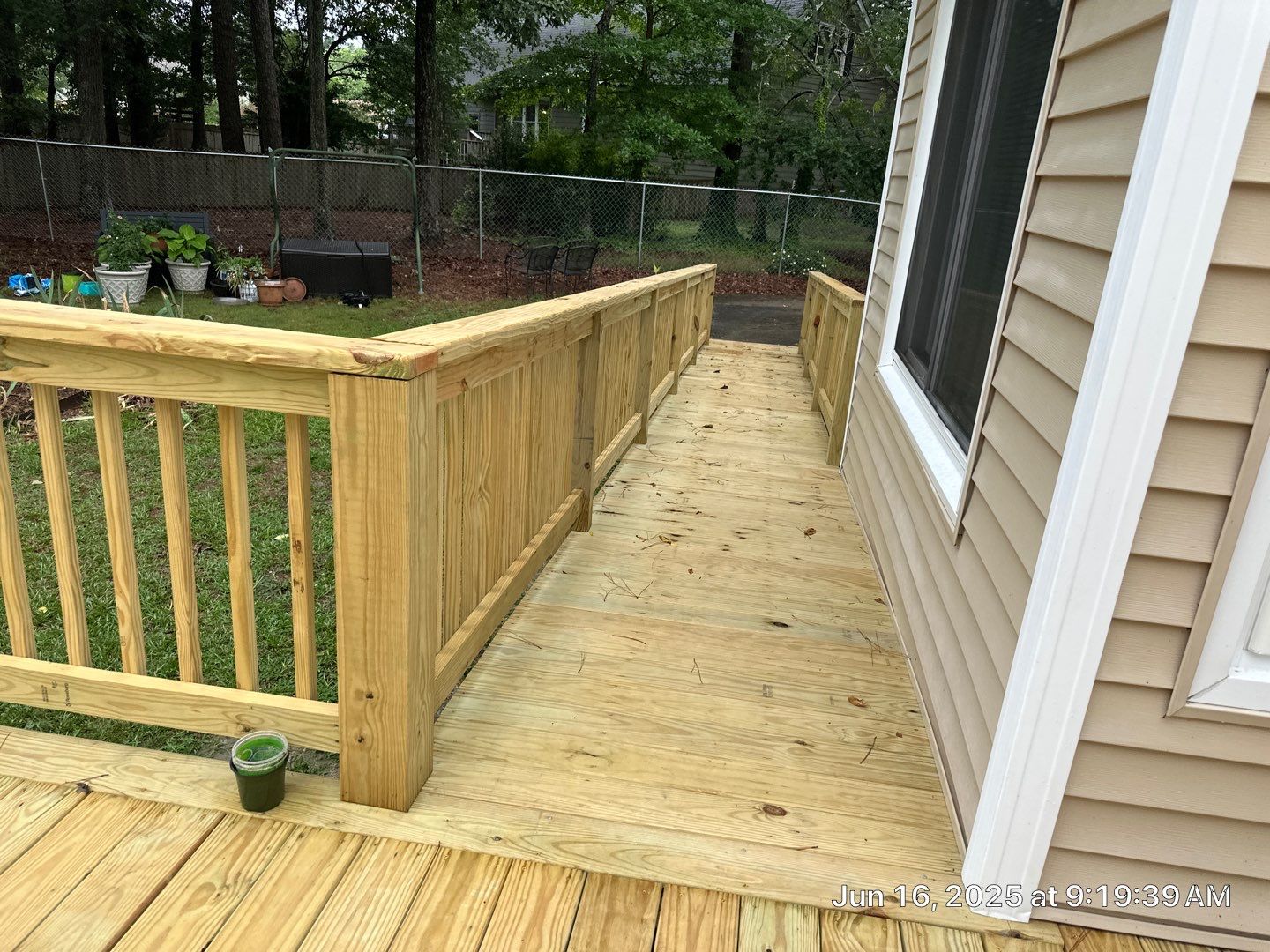 Wood Deck using Wood Sealant by DuraSeal