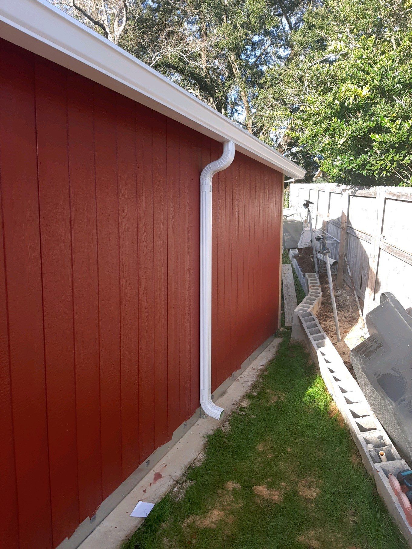 7-Inch Aluminum Gutters in Pensacola FL by Gutter Professors