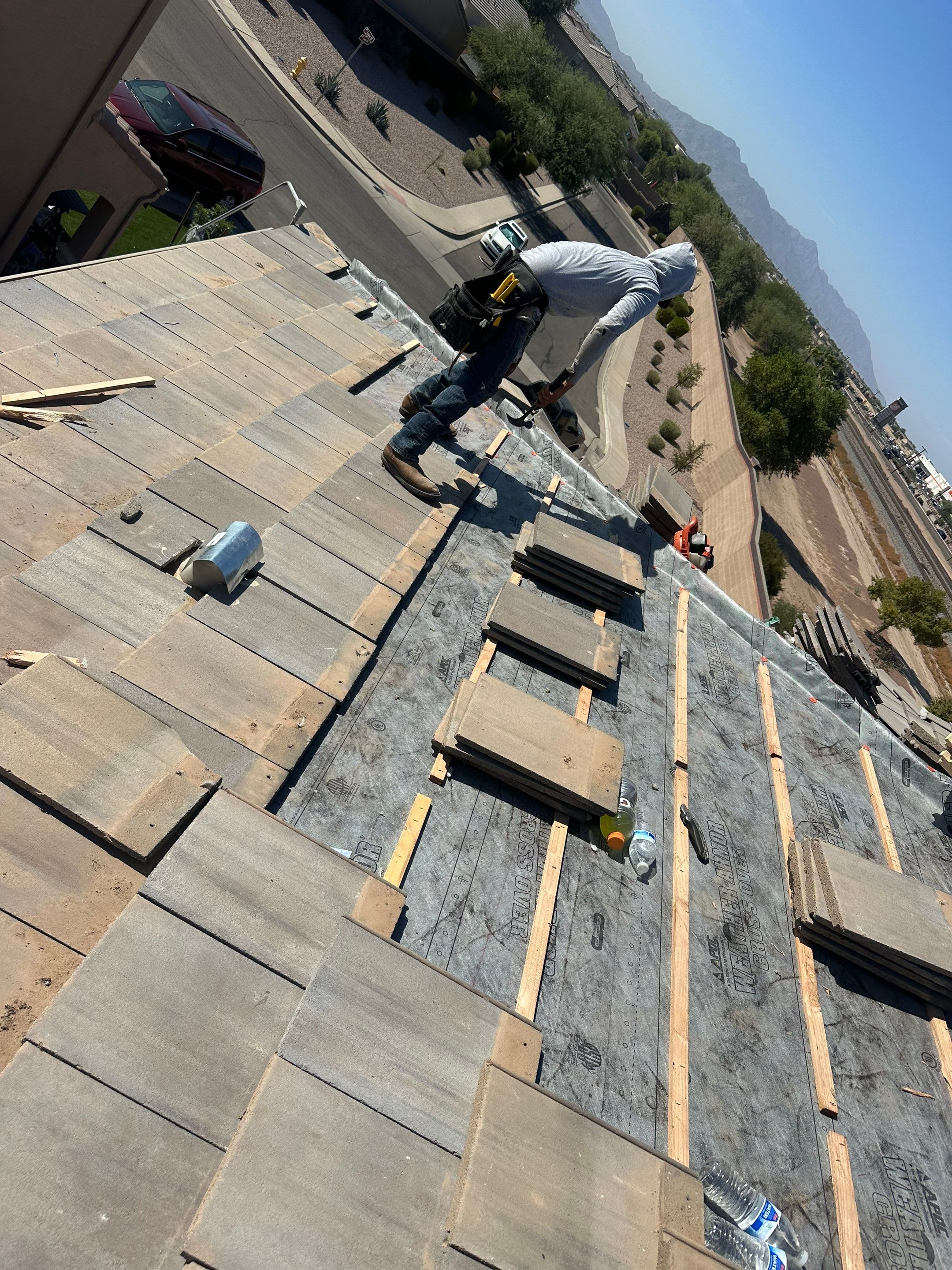 San Benito Blend Concrete Tile by Reimagine Roofing