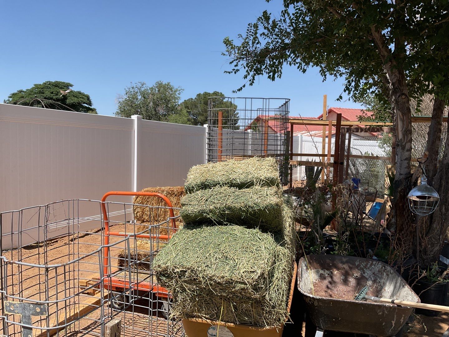 Fence replacement using 6ft and 4ft vinyl  by Fence Guys Inc. 