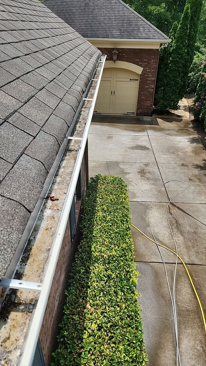 House Wash using cleaner by Power Wash Masters LLC