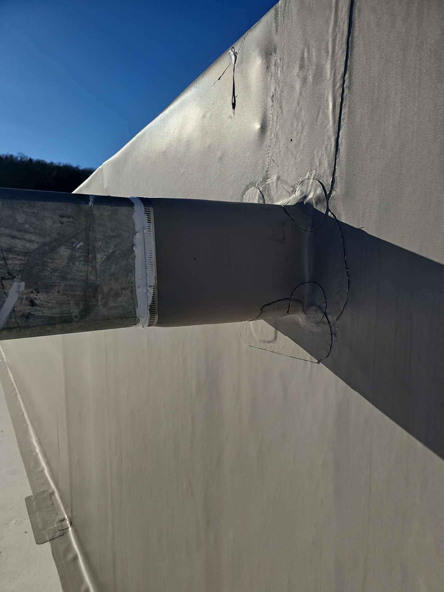 Commercial Roofing Installation using Insulated roof and wall panels by Nitro Roofing and Construction