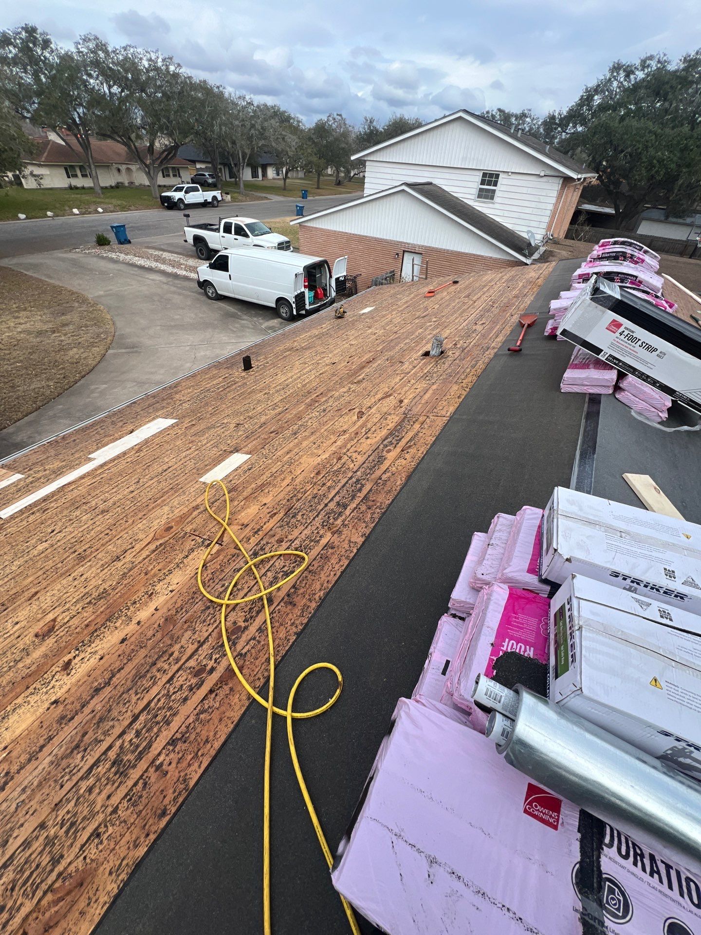 Sinton Texas Roofing by Bayfront Roofing and Construction