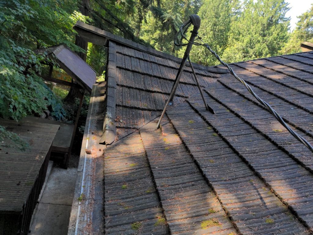 Leaking Decra (stone coated metal) Project in Redmond by RoofSmart