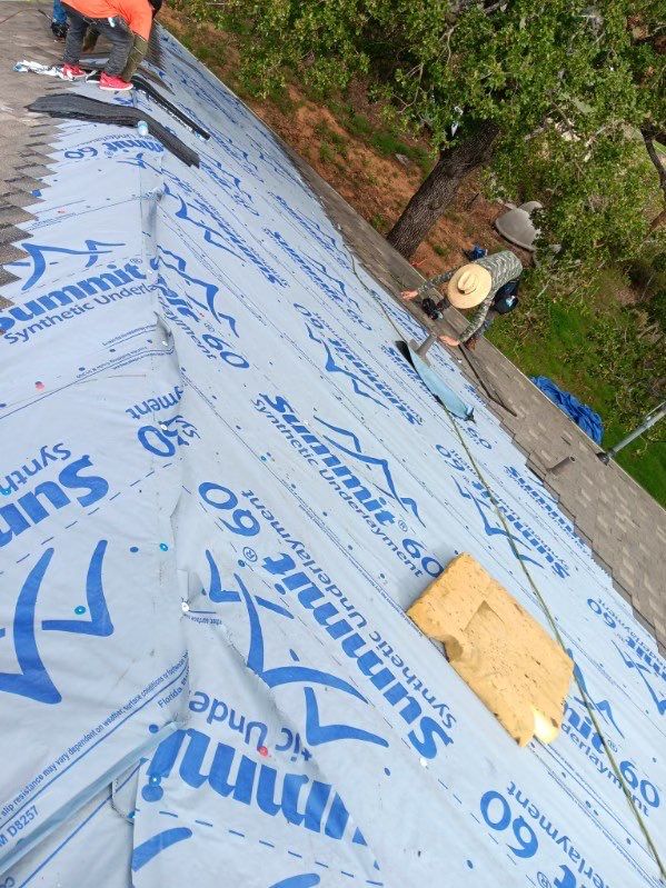 Residential Roofing Installation using ATLAS Pinnacle Pristine Shingles by Harvey Roofing & Construction