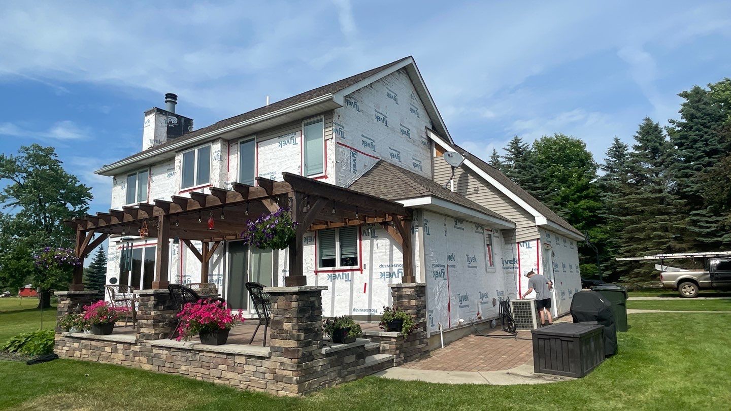 Siding Replacement using Certainteed Restoration Classic D4 by 180 Contractors