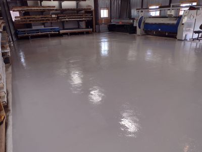 Garage using Solid Color