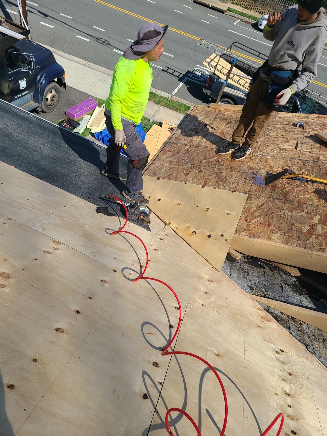 Arlington CertainTeed Landmark Pro Roof in Max Def Moire Black by RM Banning, Inc.