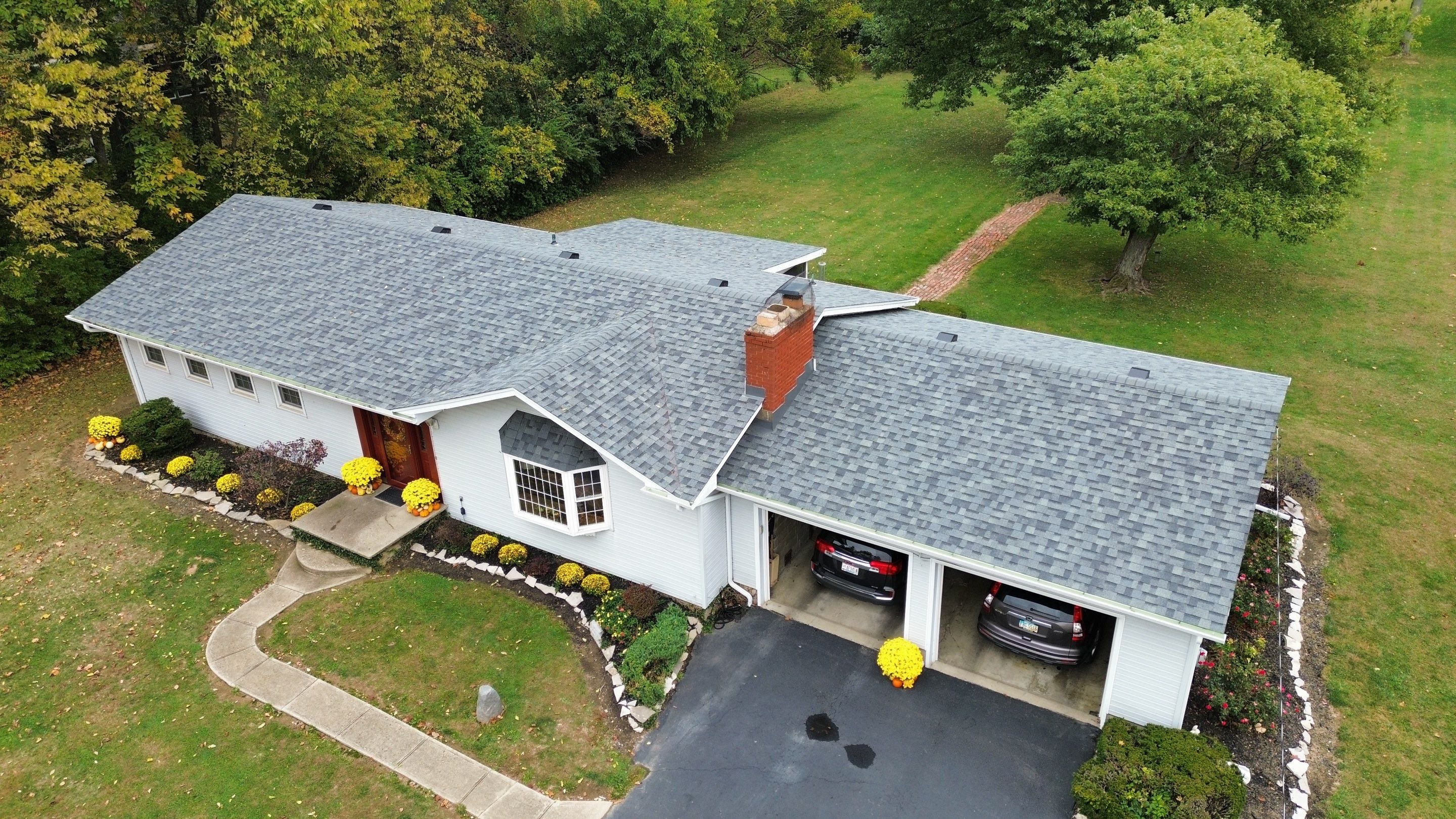Residential Roofing Installation using Duration Series Shingles - Estate Gray by RoofX 