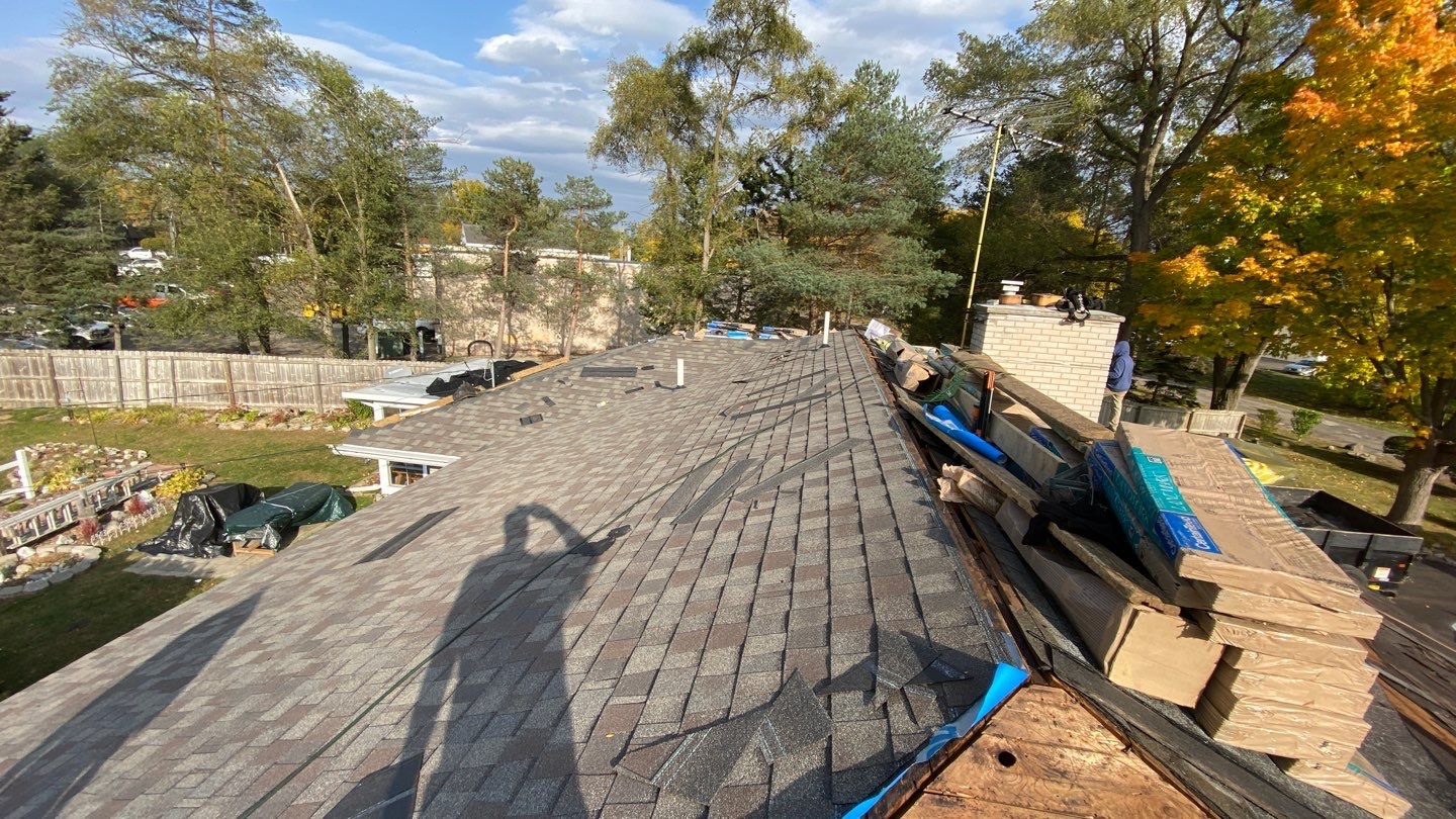 Roof Replacement using CertainTeed Landmark by 180 Contractors