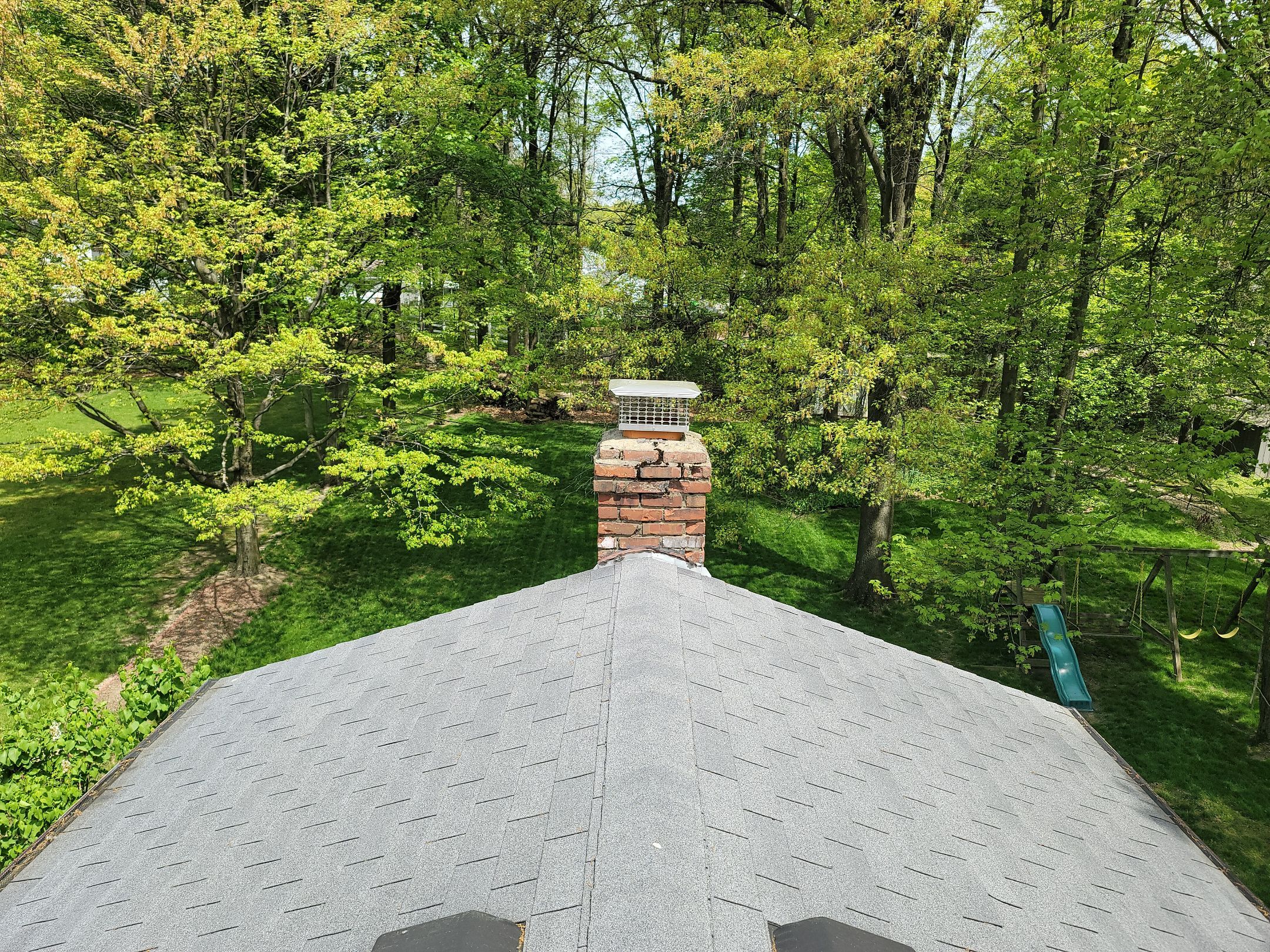 ATLAS PINNACLE COLOR: COASTAL GRANITE by Eagle Eye Roofing