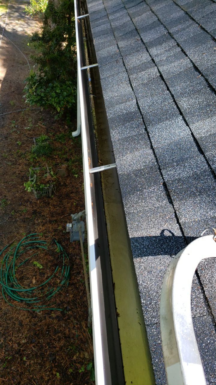 House Wash using cleaner by Power Wash Masters LLC