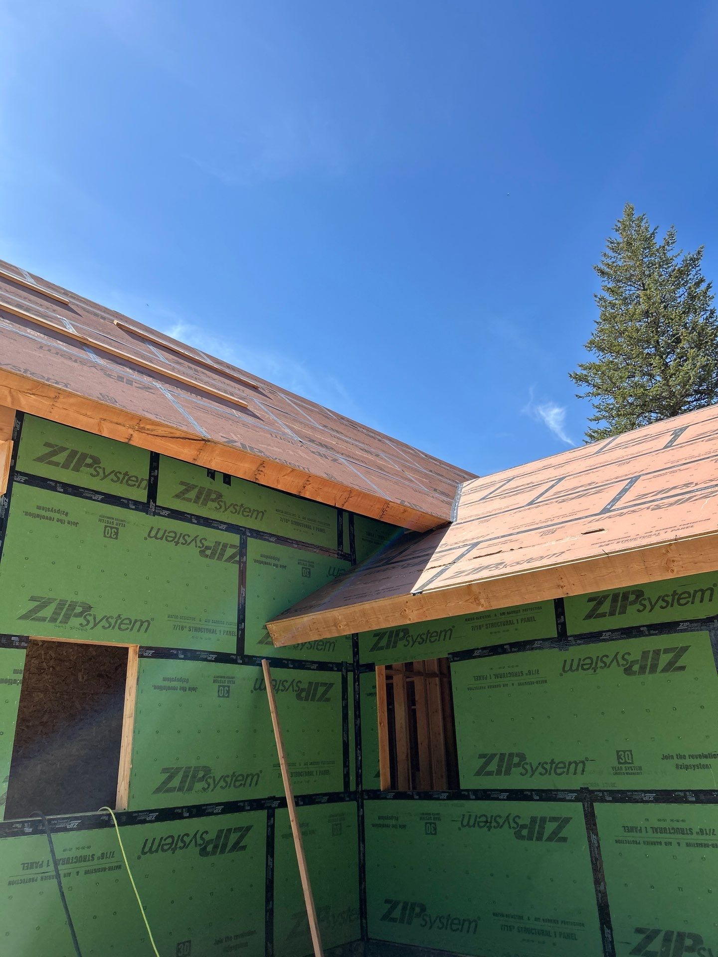 UHDZ Whitefish Hills - Weathered Wood by Montana Roofing Solutions
