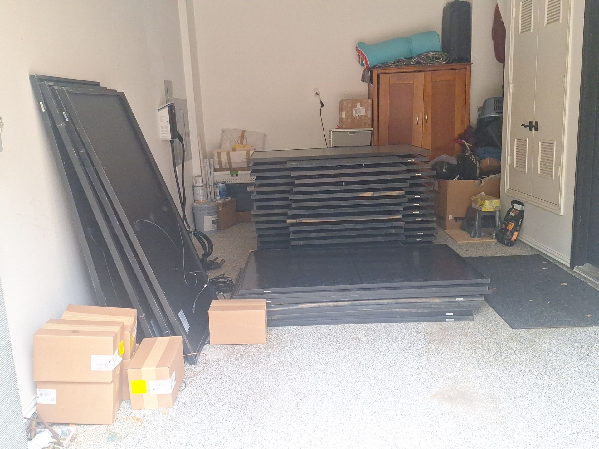 D&R In Dallas Tx by Sunaura Solar