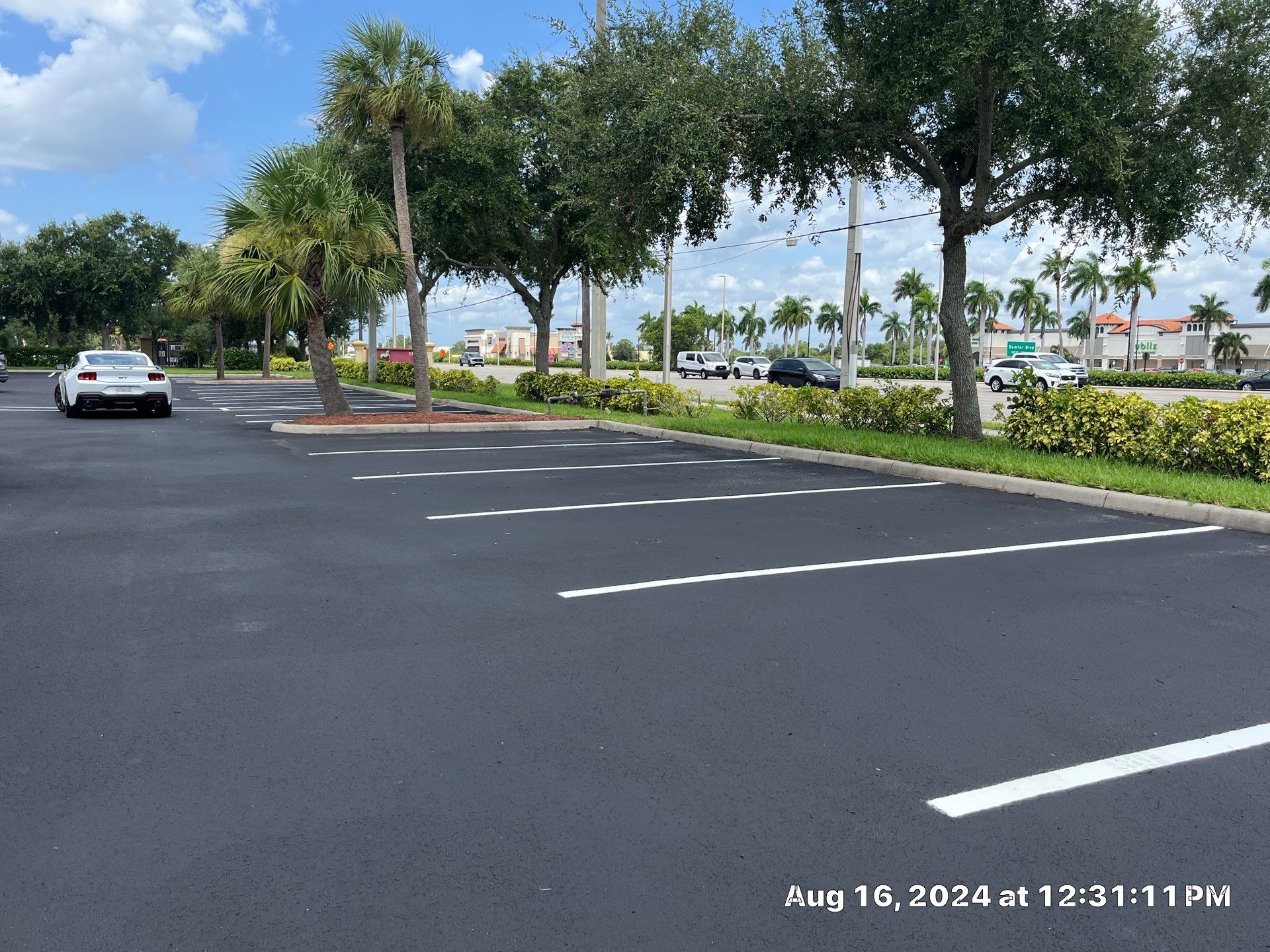Smart Maintenance, Lasting Appeal: Parking Lot Upgrade at Applebee’s by Everline Coatings & Services - Southwest FL