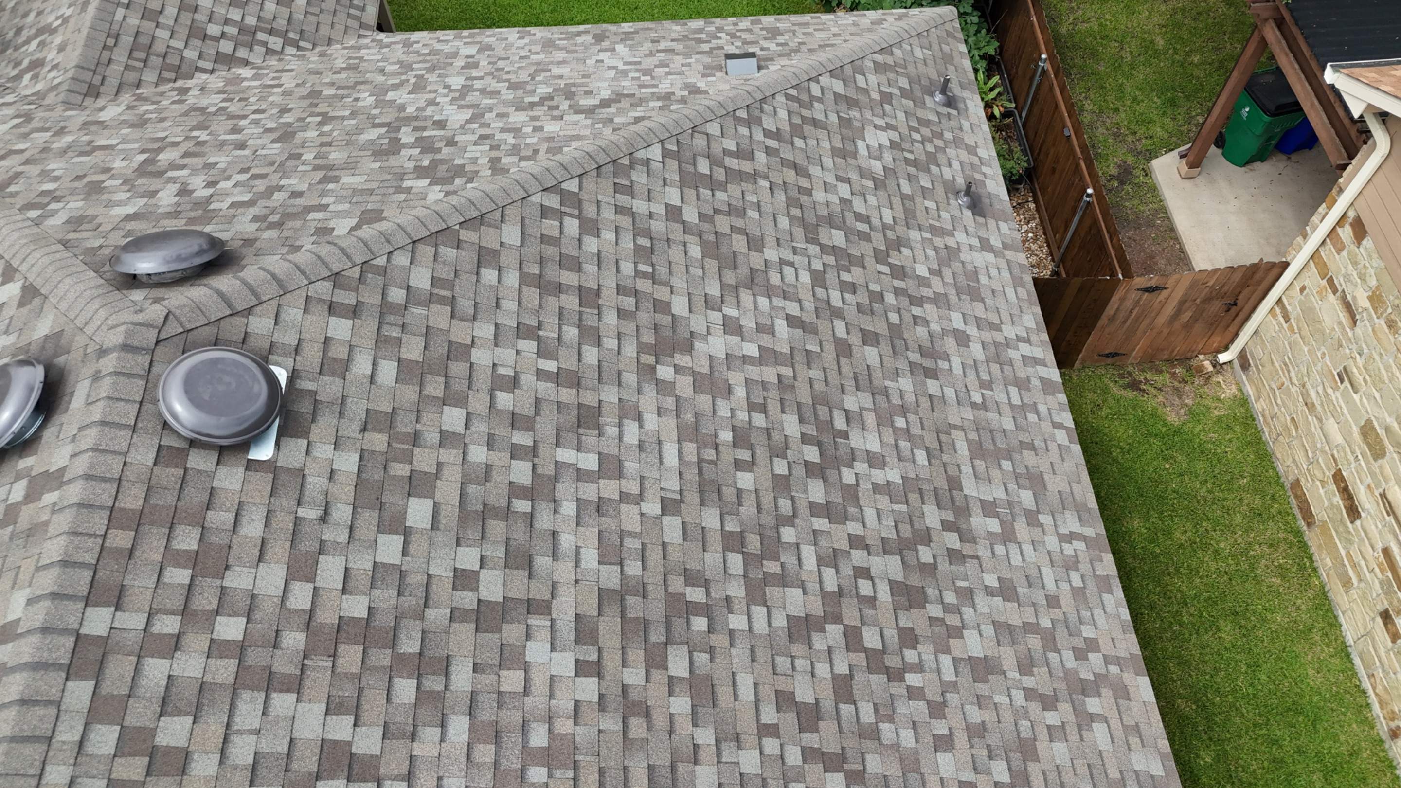 Driftwood - Owens Corning TruDefinition Duration by RoofsOnly.com