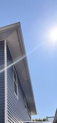6-inch Seamless Gutters in Englewood FL