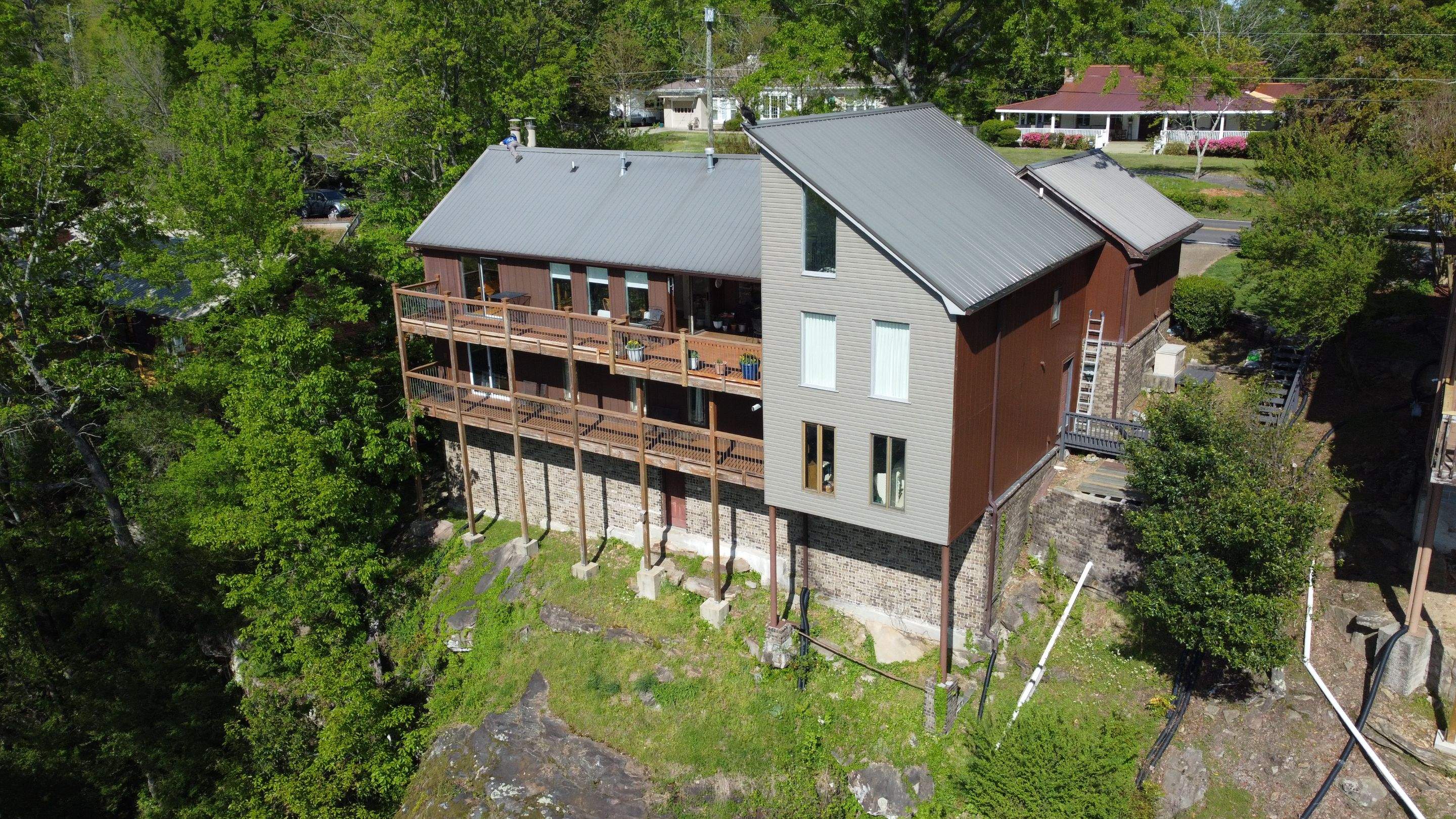 Shades Crest - Vent Repair by Pillar and Pine