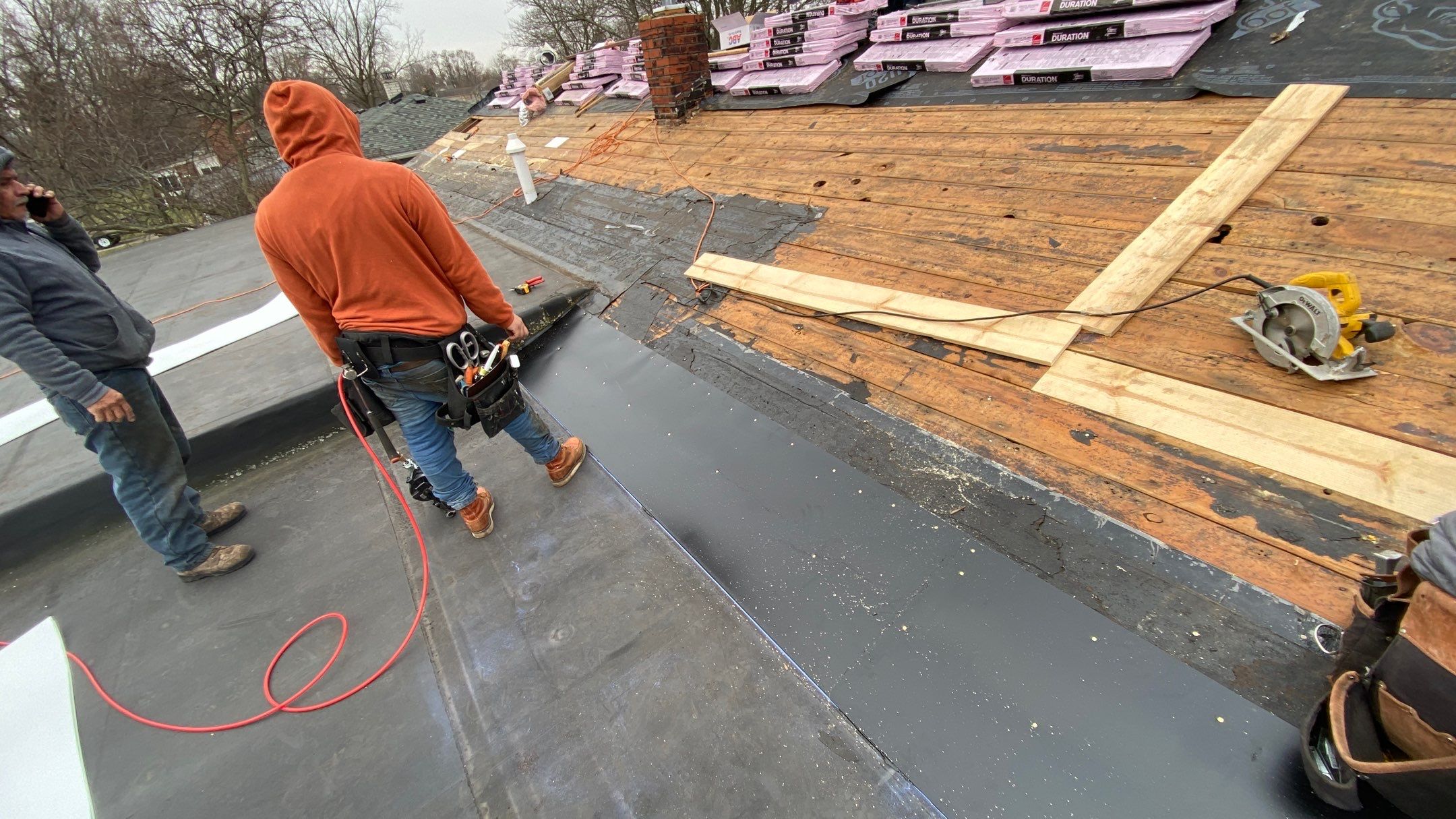 Roof Replacement using Owens Corning by 180 Contractors