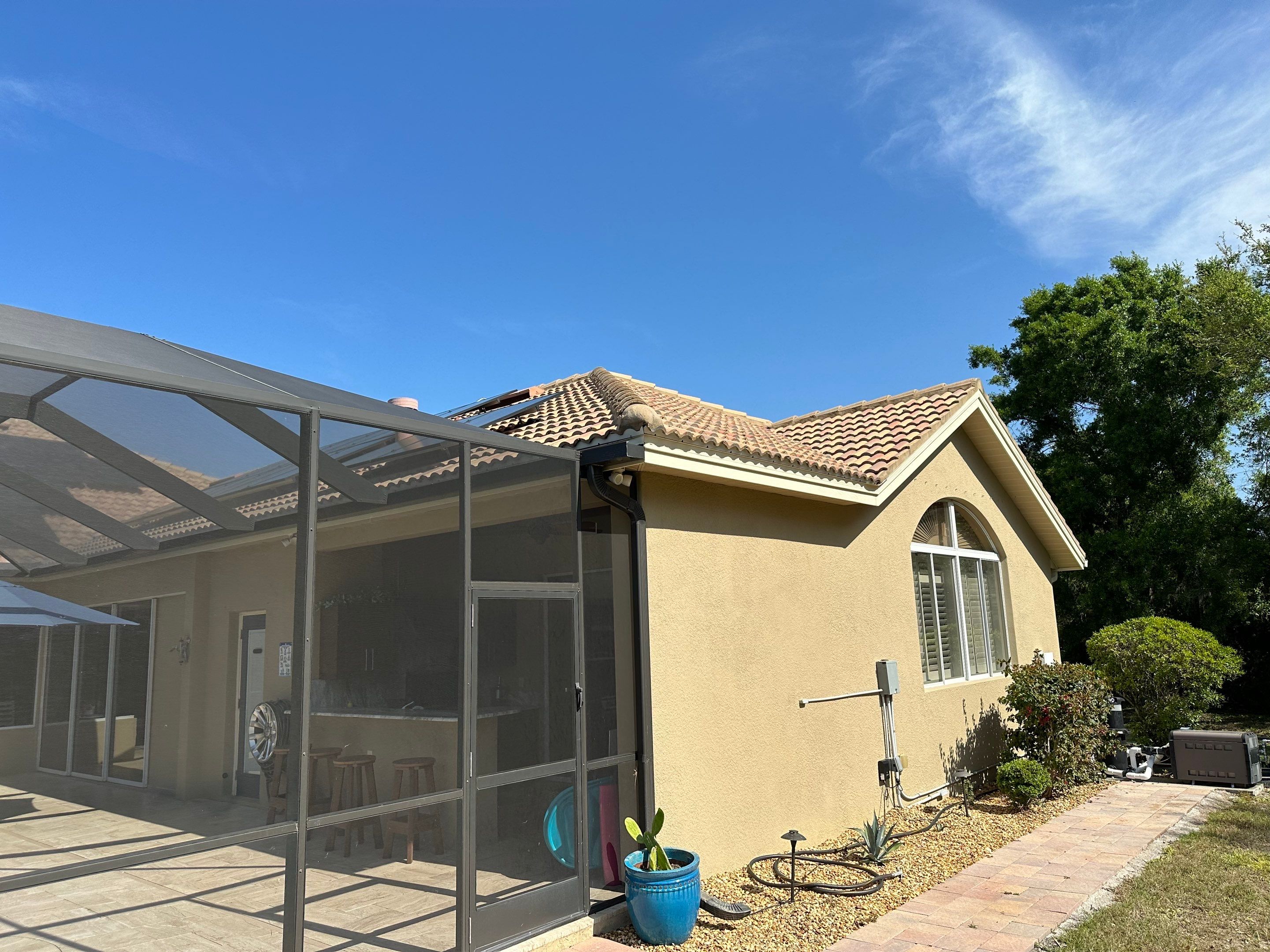 Concrete Tile Roof Cleaning in Winding River Community, Bradenton, FL | Sunshine AquaWash by Sunshine AquaWash