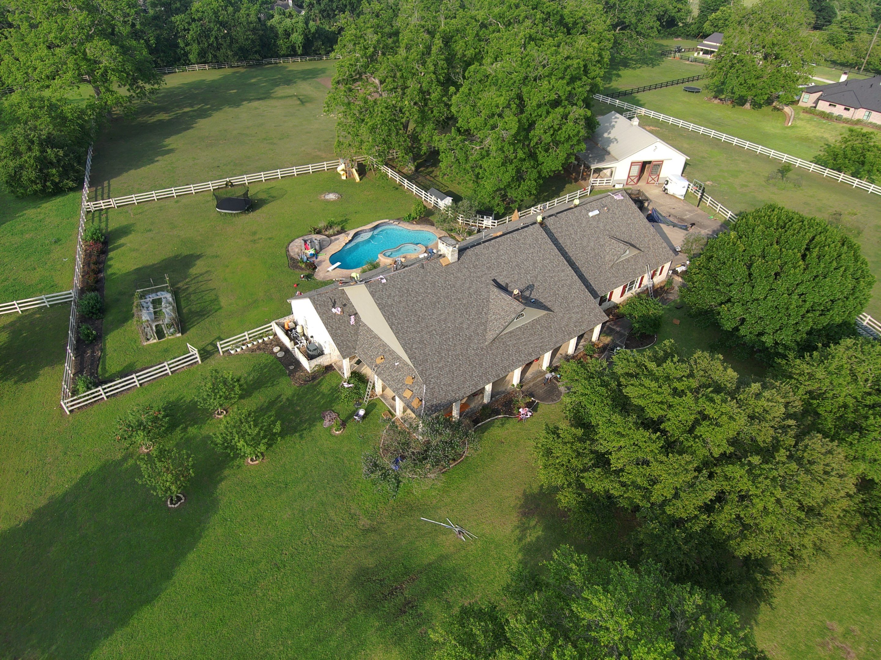 Residential Roofing Installation using Owen's Corning Duration (Lifetime) Shingles by Roof Repair Company