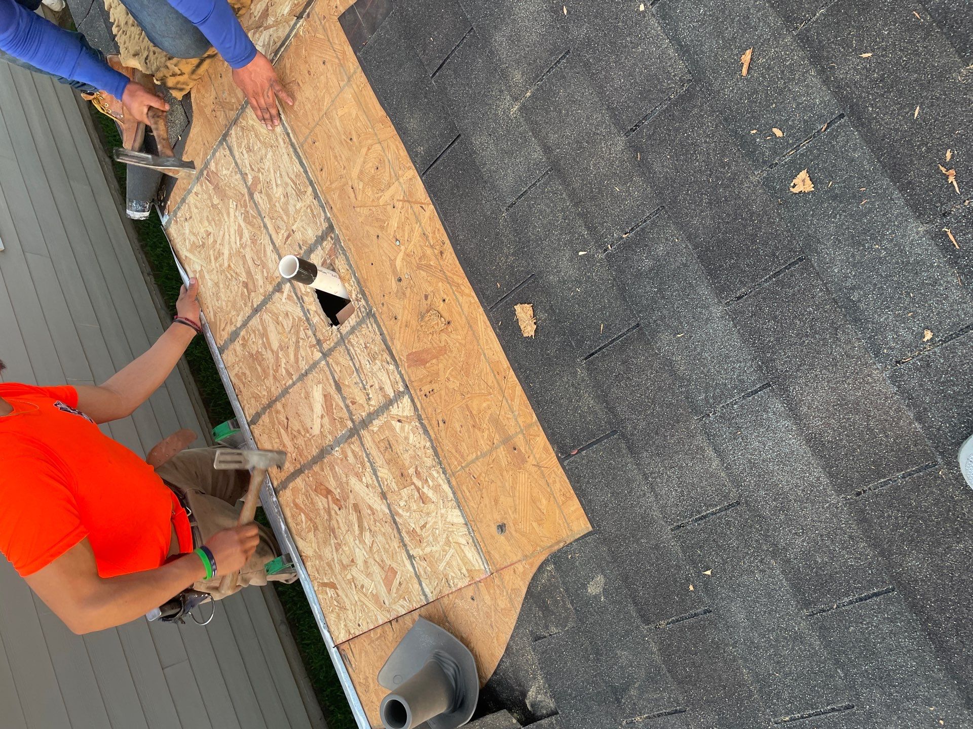 Hail Damage using Owen's Corning Duration (Lifetime) Shingles by Roof Repair Company