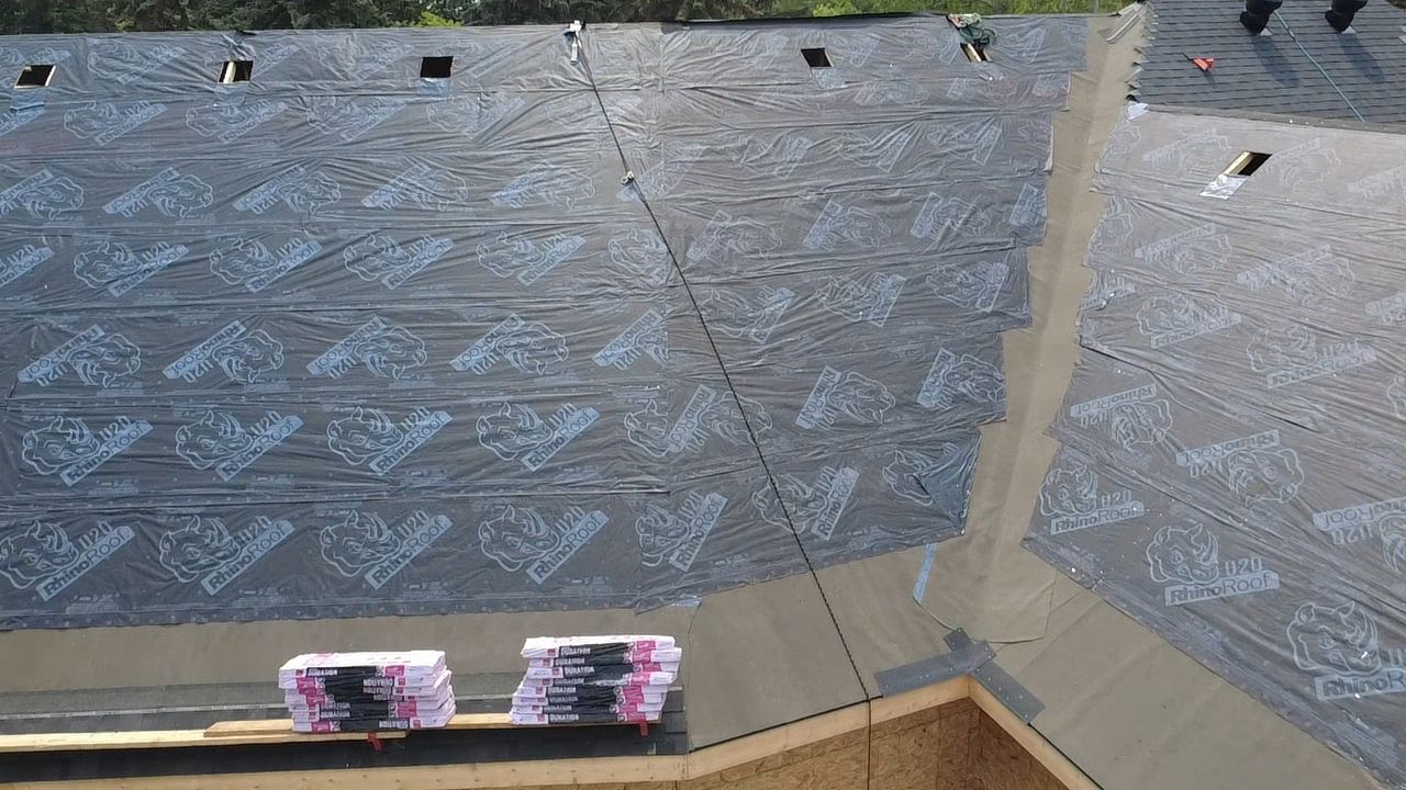 Onyx Black on Owens Corning Duration  by 2thetop Roofing