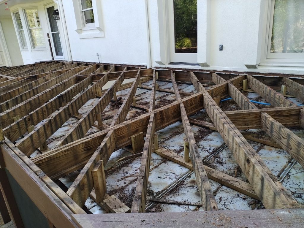 Riverchase - Deck Remodel   by Pillar and Pine