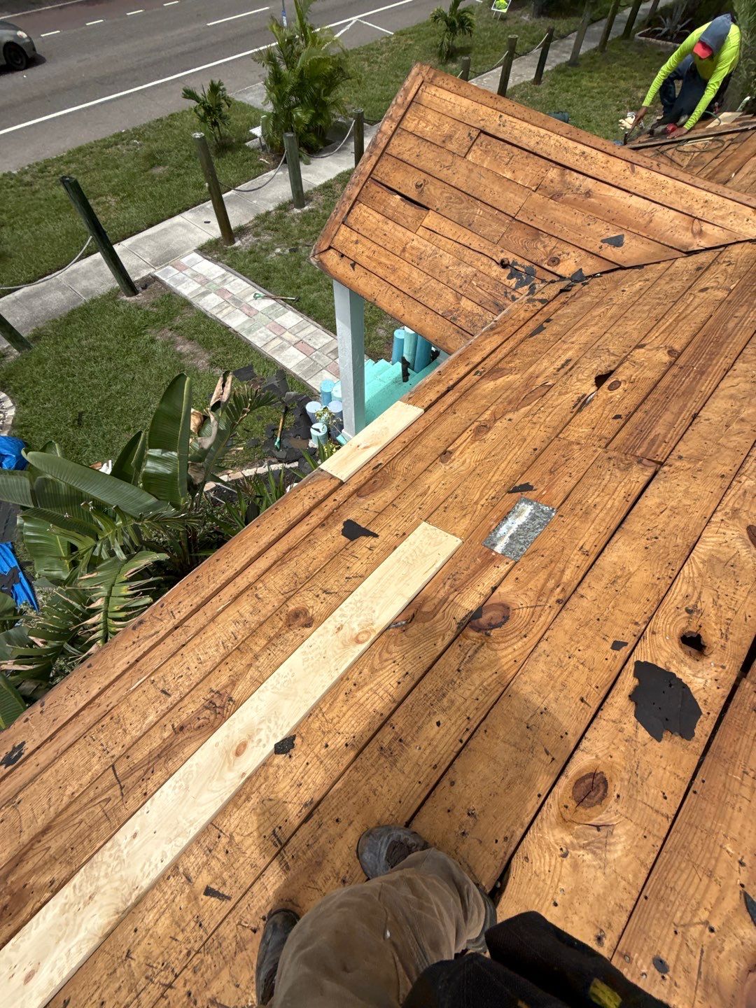 Project in St. Petersburg 33711 by Mitchell Roofing Company LLC 
