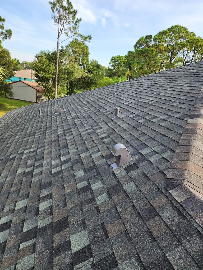 Tamko Heritage Thunderstorm Grey  by Total Roofing System The Metal Roof Experts
