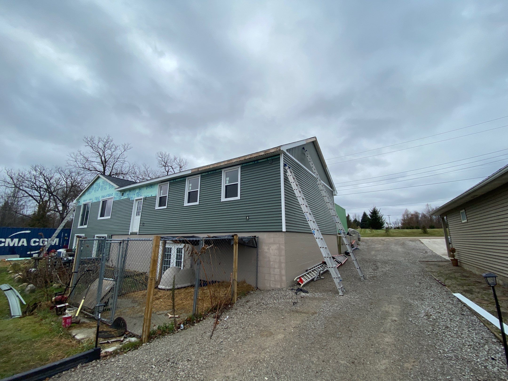 Siding Replacement using CertainTeed Restoration Classis D4 by 180 Contractors