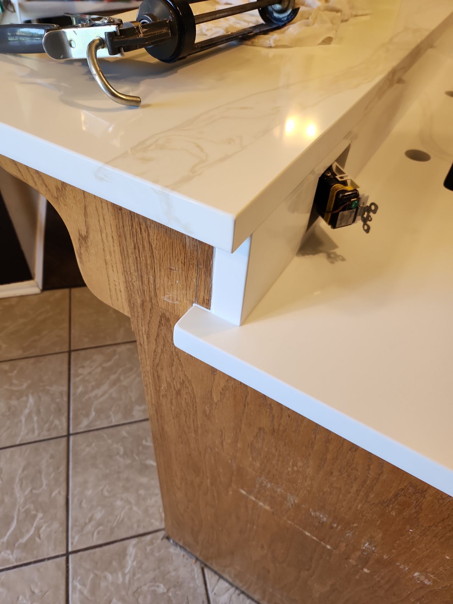 Kitchen Remodel - New Quartz Countertops - 3cm Rivessa by MSI by TNT Countertops