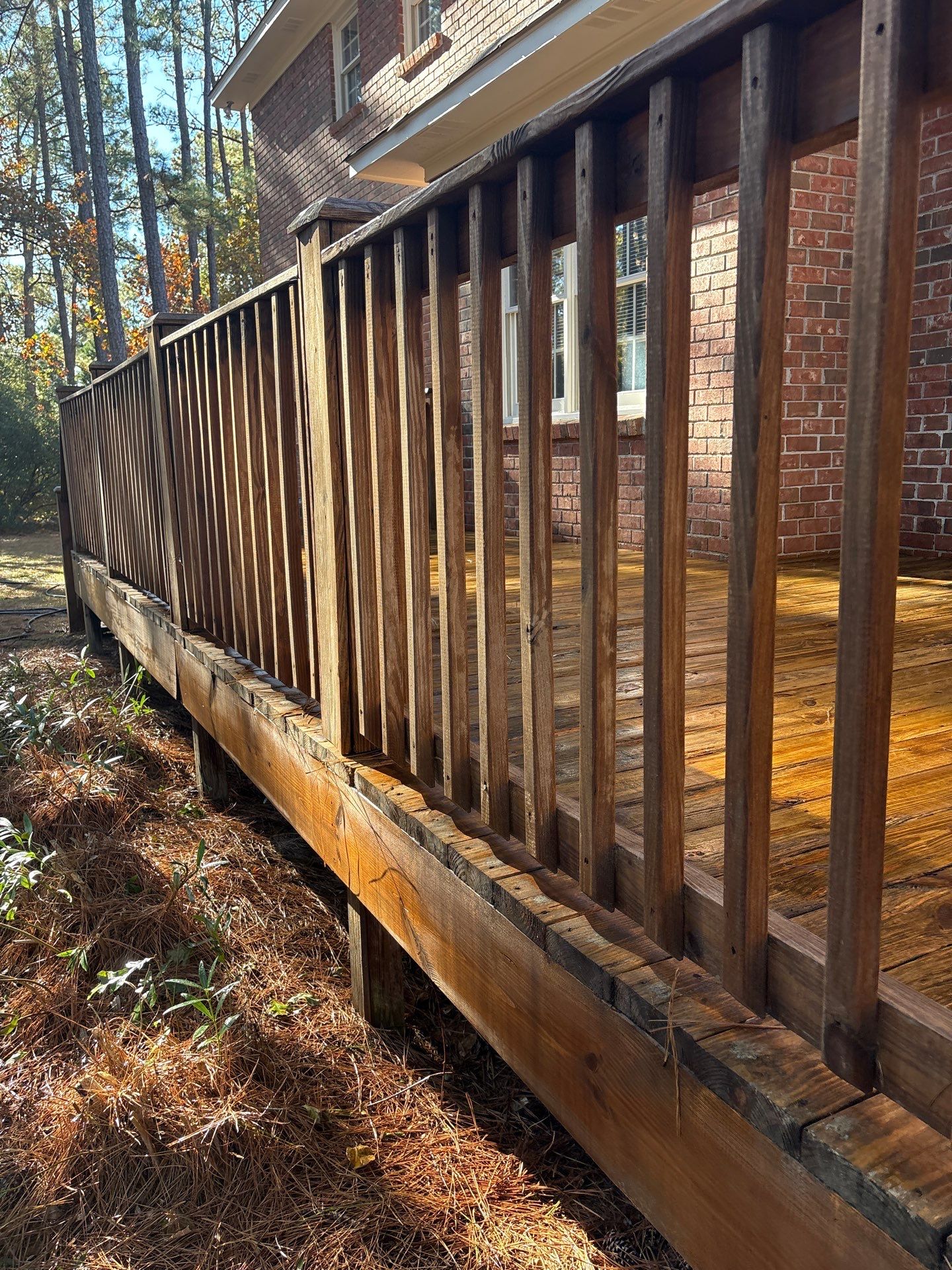 Wood Deck using Wood Sealant by DuraSeal