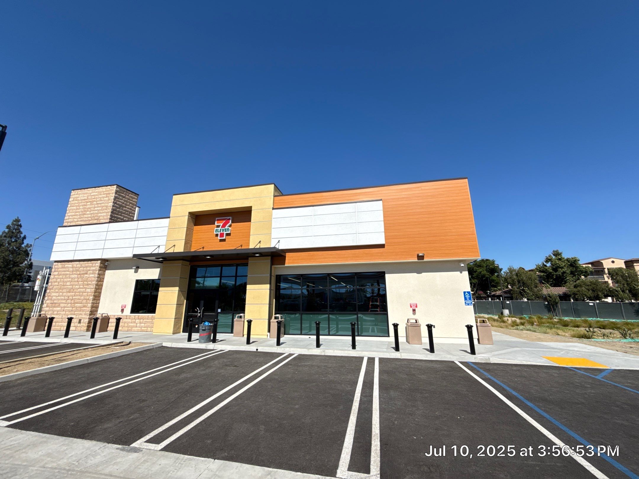 Long board V-Grove  by New Era Siding Inc 