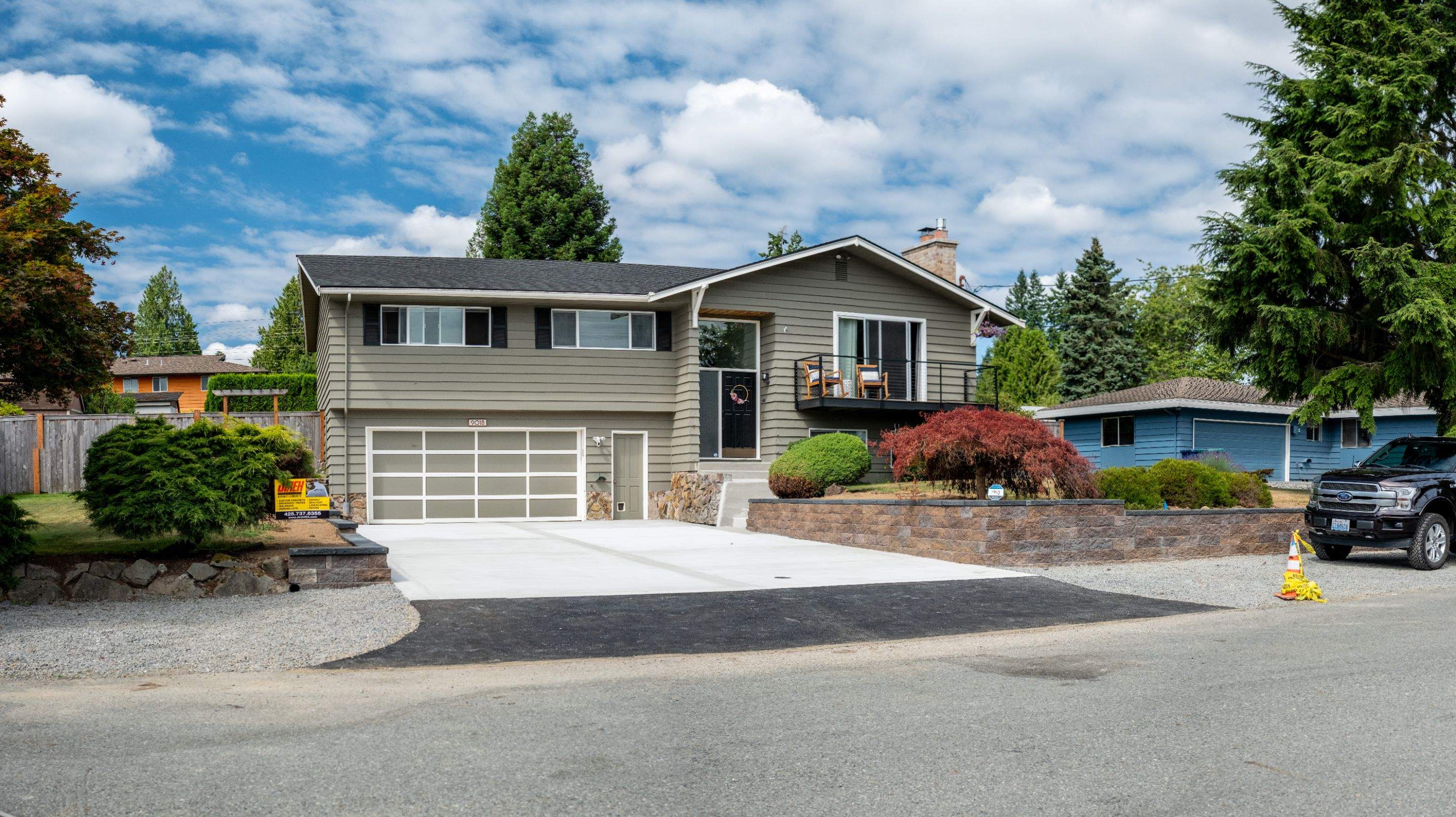 Justin | Retaining Wall, Landscape Project  by Jireh Asphalt & Concrete Inc 