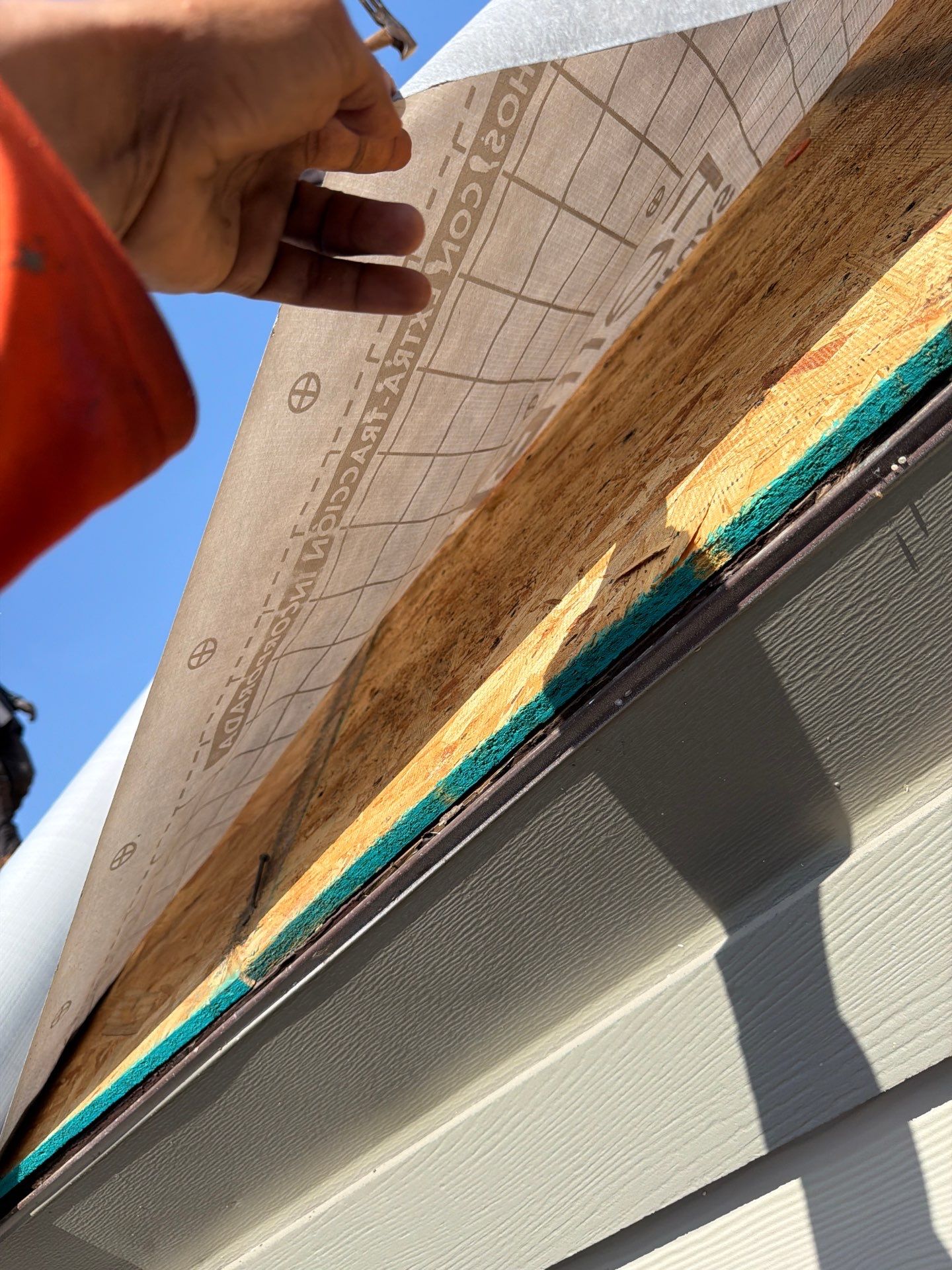 Roof Replacement in Lawndale / Wayside, Houston TX by Roof Repair Company