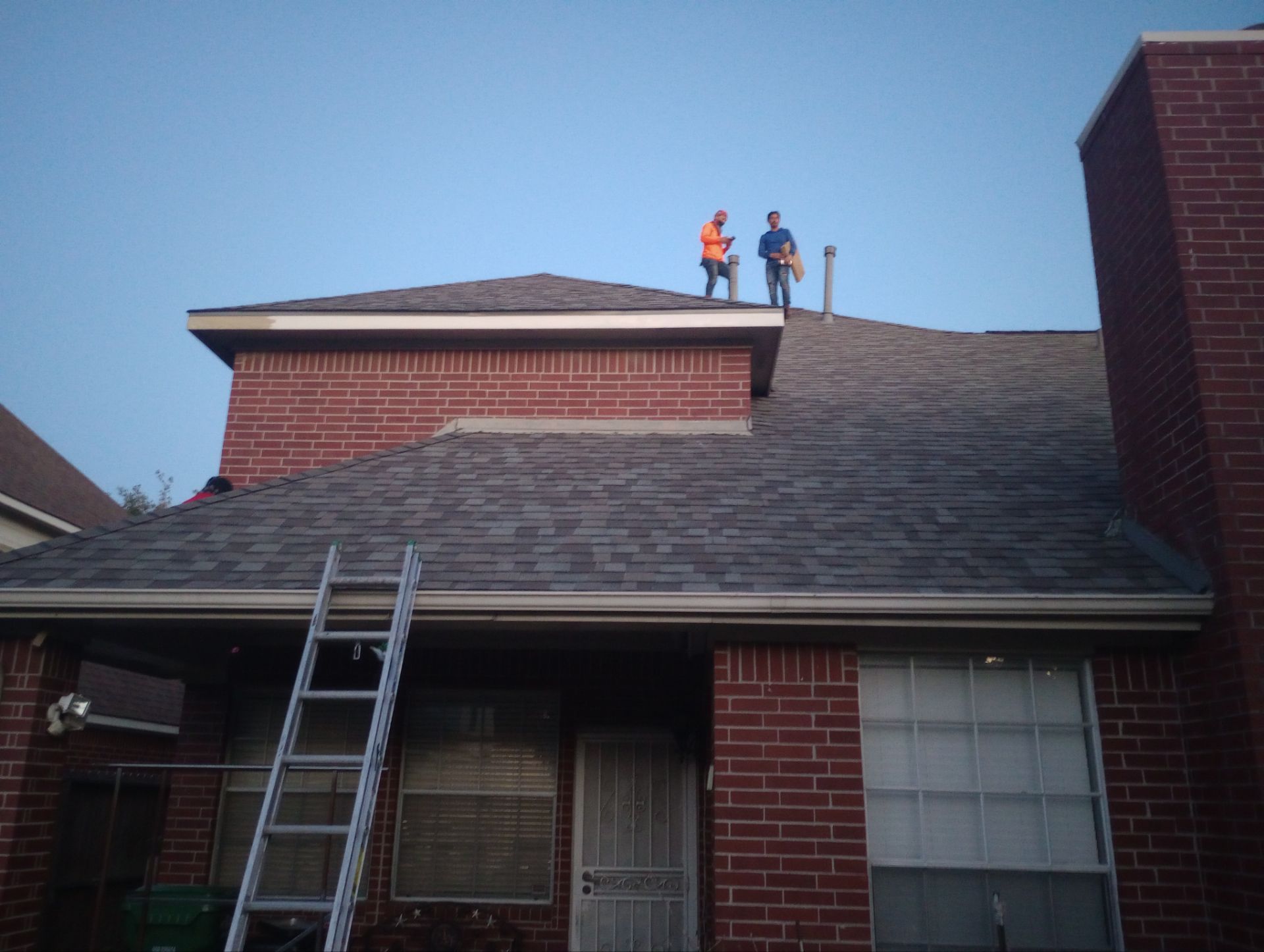 Residential Roofing Installation using Owen's Corning Duration (Lifetime) Shingles by Roof Repair Company