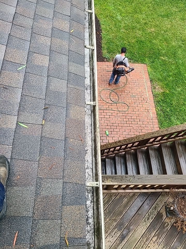 Alexandria: CertainTeed Landmark Pro Architectural Shingles in Max Def Shenandoah by RM Banning, Inc.