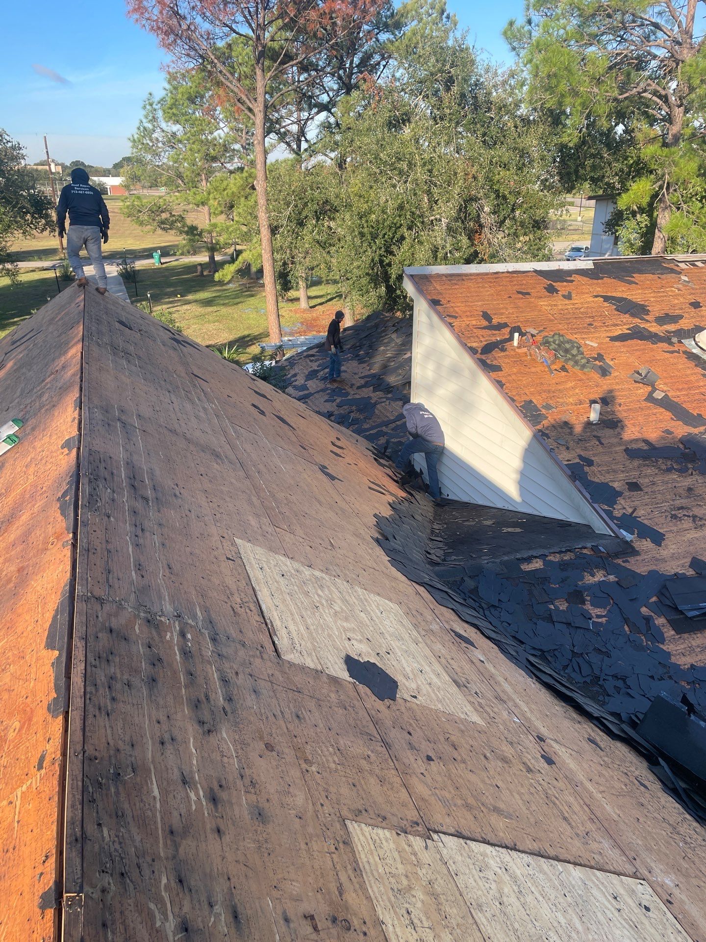 Roof Replacement in Pasadena TX by Roof Repair Company