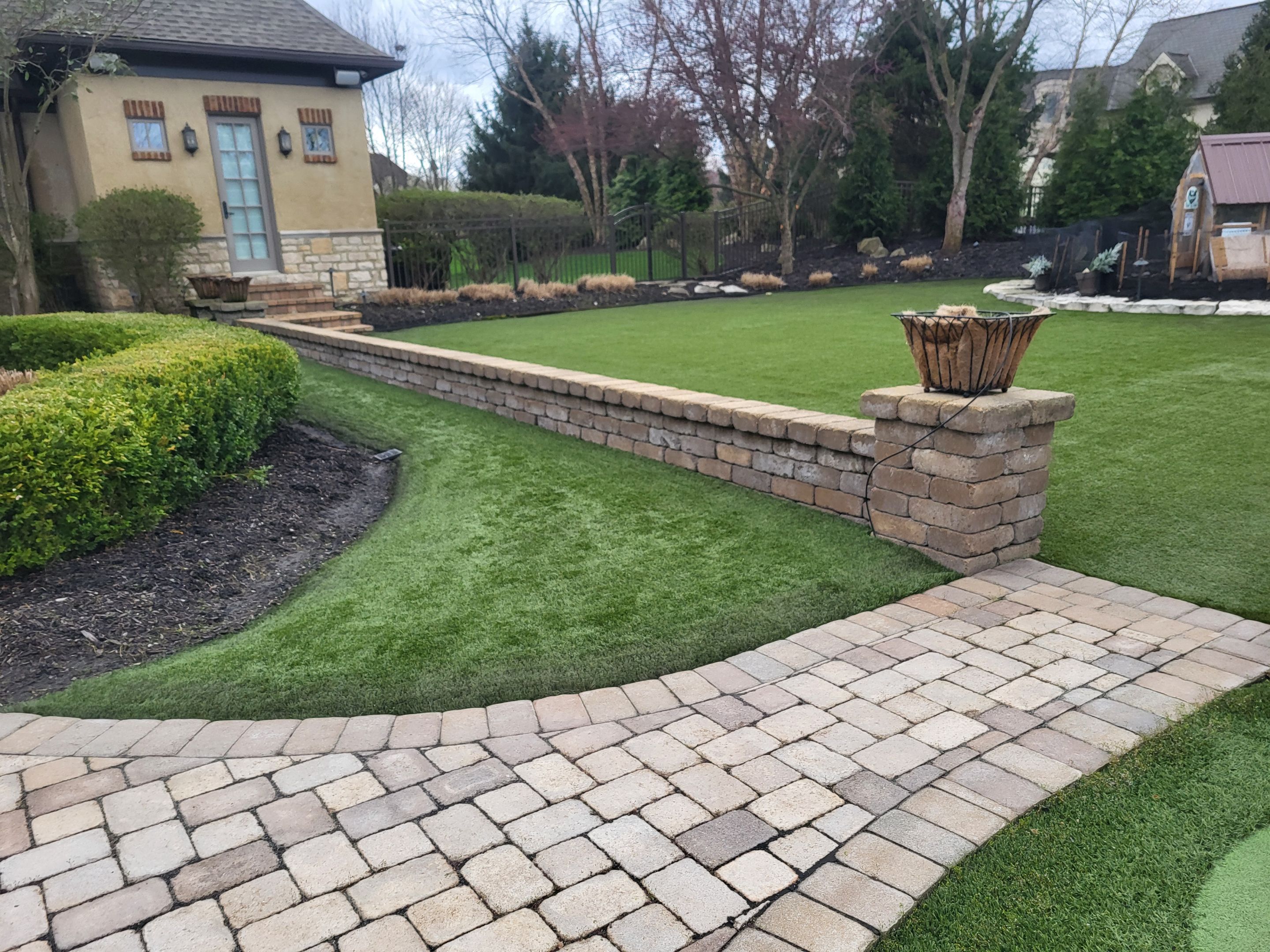 Backyard Putting Course in Delaware, Ohio by Southwest Greens Midwest