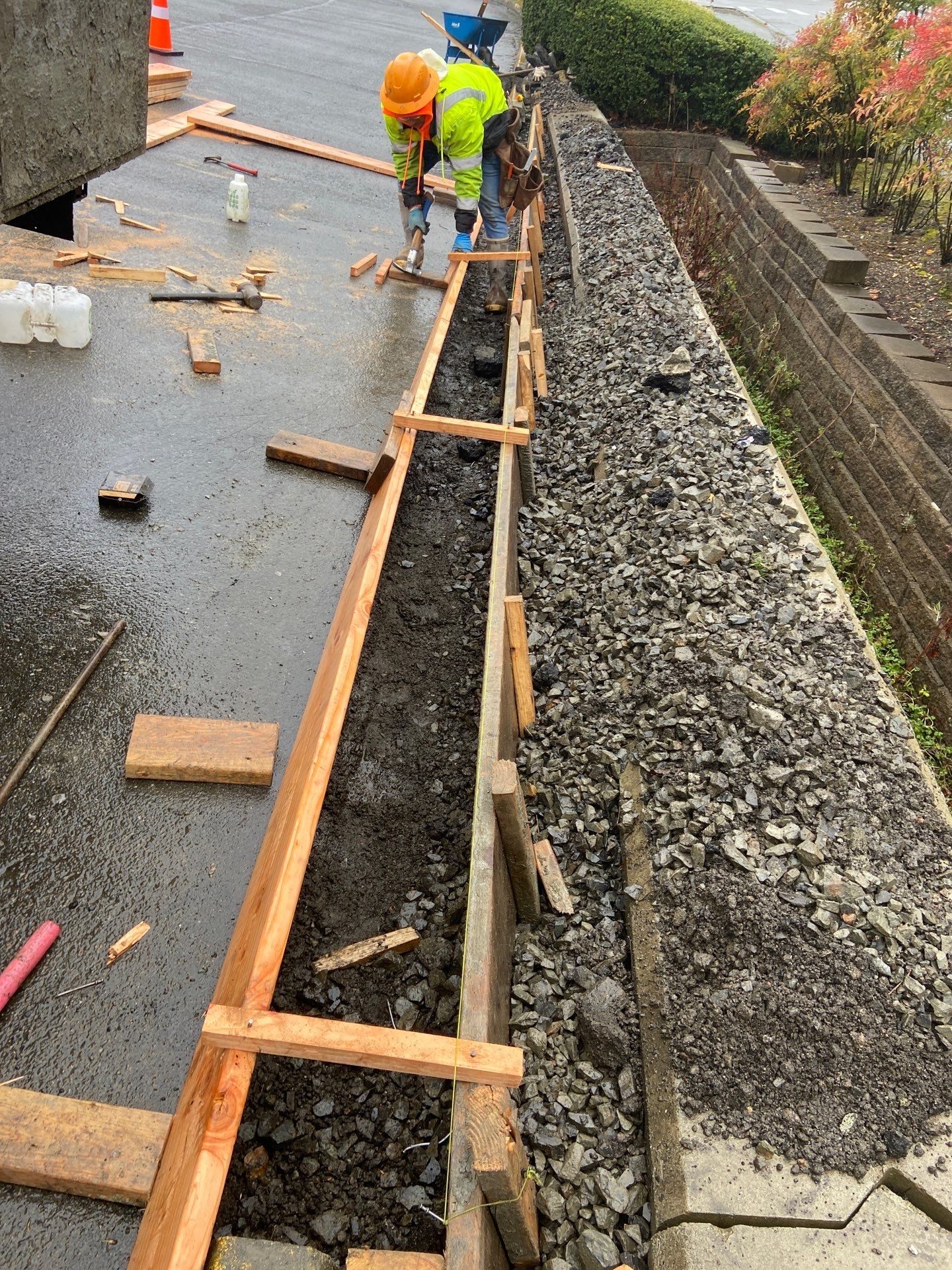 Striping, Asphalt Patch Repair & Concrete Curbing | Edmonds  by Jireh Asphalt & Concrete Inc 