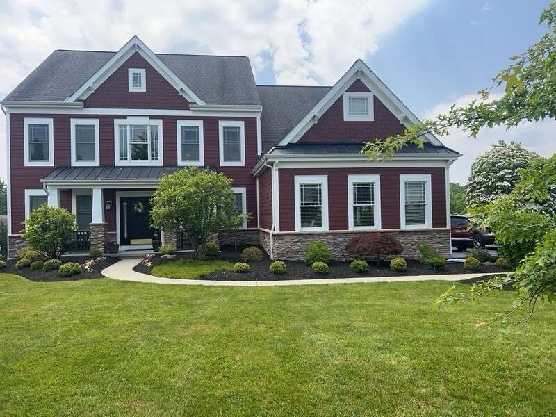 Countrylane Red James Hardie Siding Replacement in Franklin Park by Knockout Home Solutions