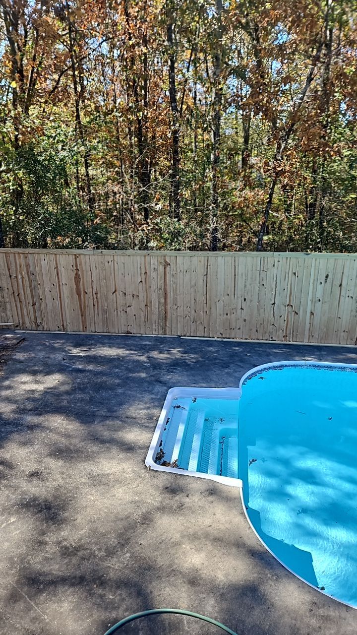 Million Dollar Lake - Deck and Fence by Pillar and Pine