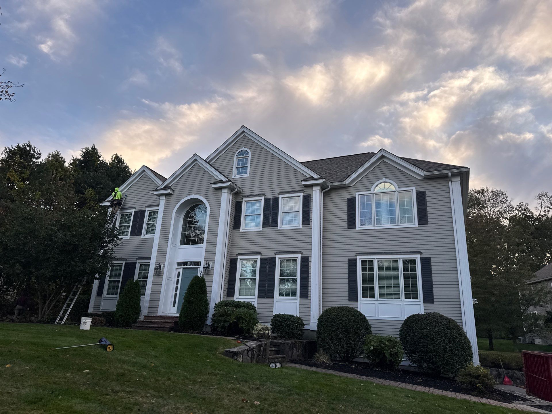 North Andover Premium Roof Replacement with Metal Valleys & Heavy-Duty Protection by Mighty Dog Roofing of Greater Middlesex County