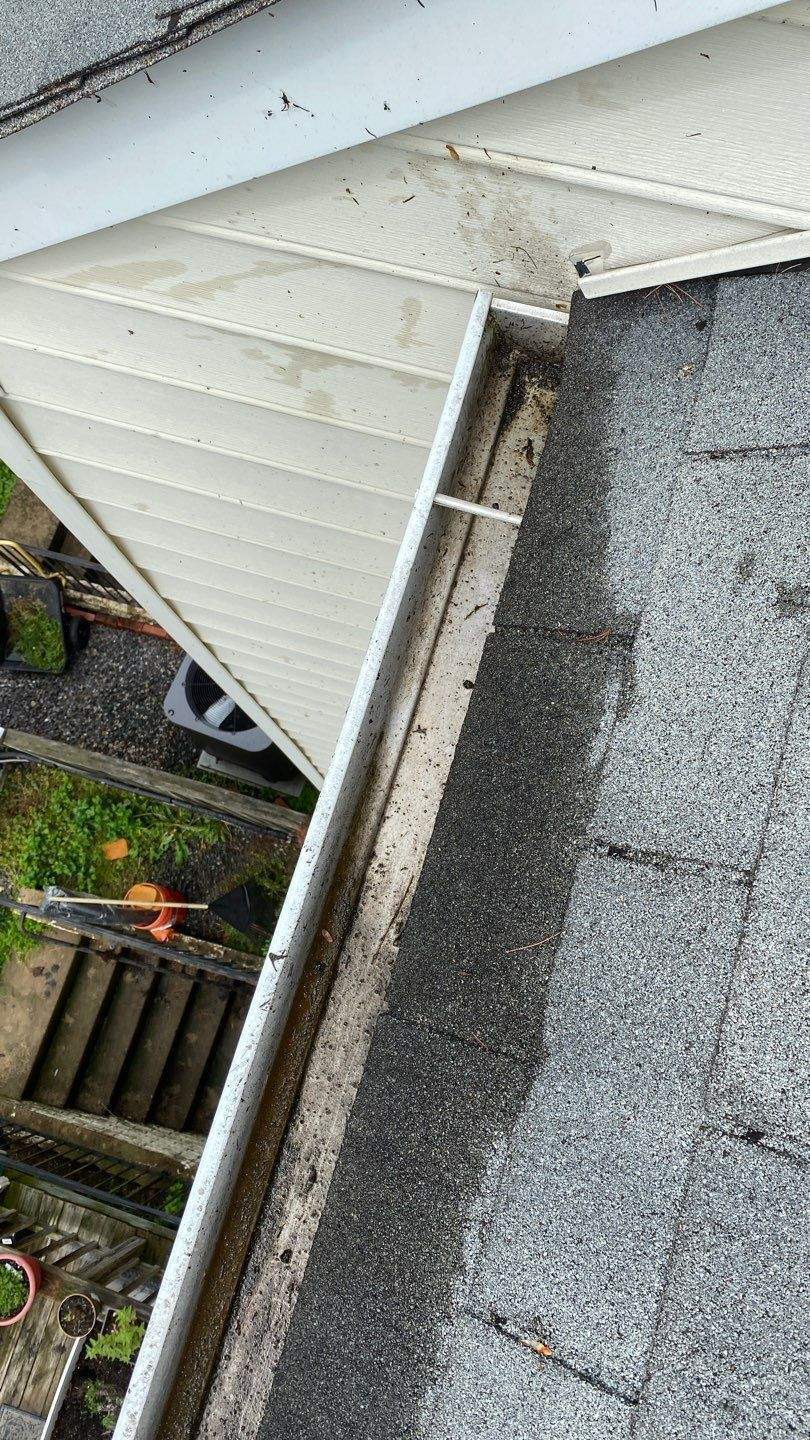 Asphalt Shingle Roof Installation and Deck Framing in Lincoln by CompanyCam Help Articles Test