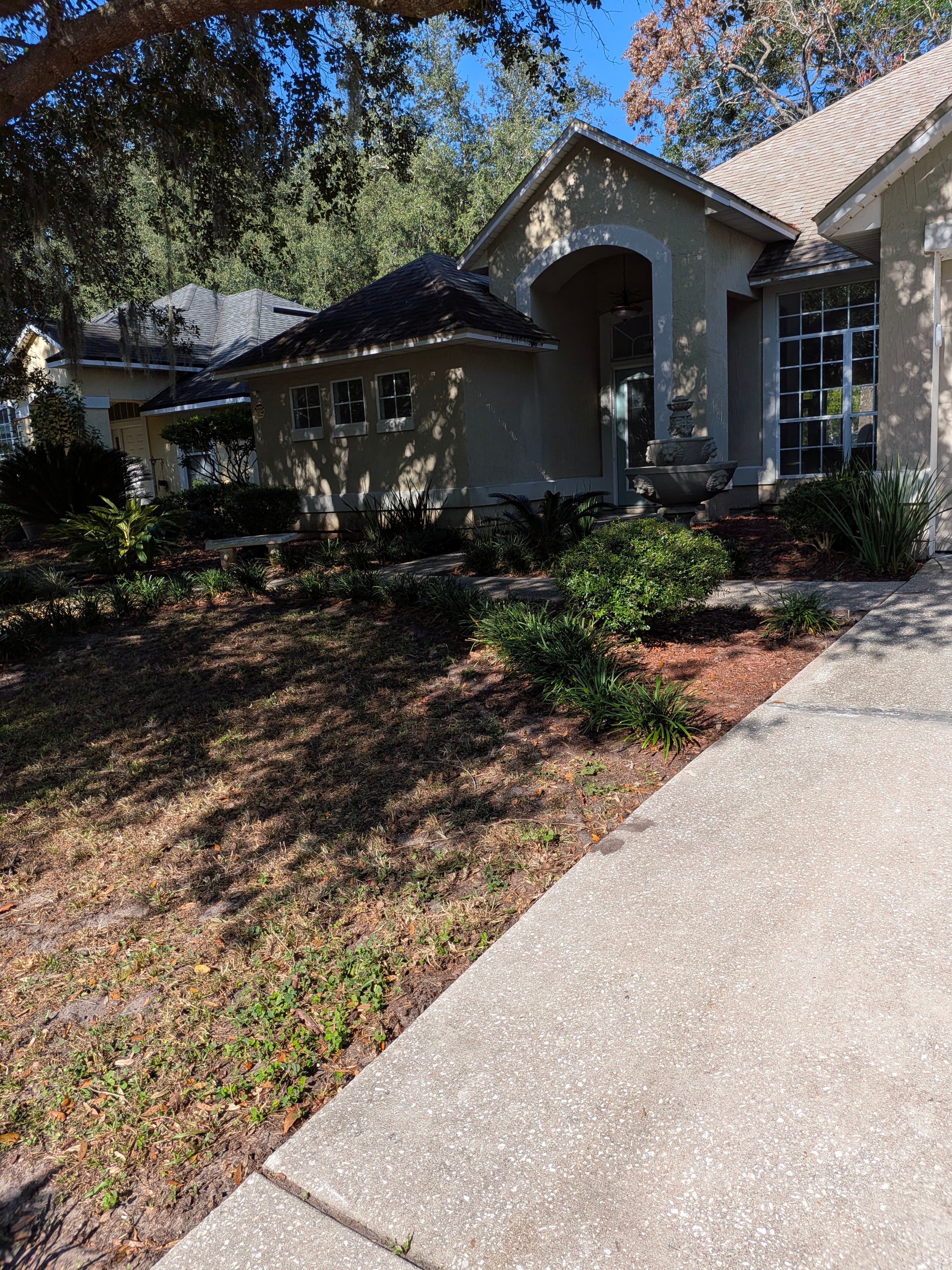 Pressure washing service Ocean Way area Jacksonville, Fl by Harmoni Home Services