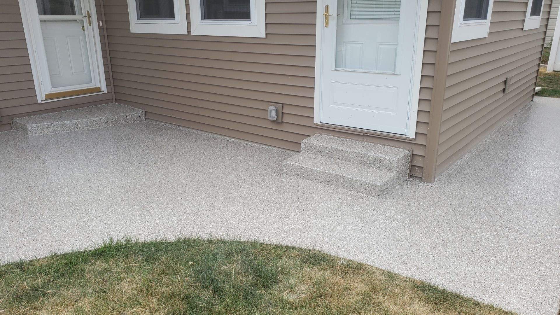 Creekbed Patio Normal by Loud Bros